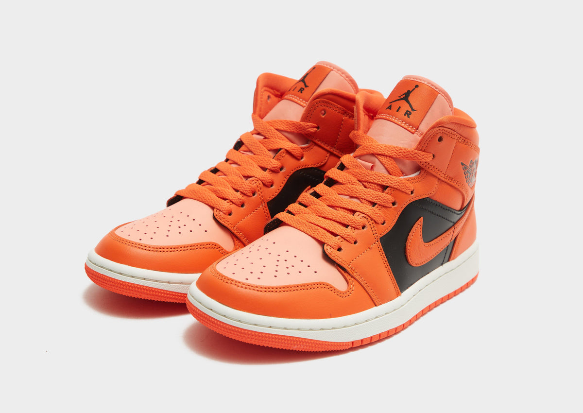 סניקרס Air Jordan 1 Mid SE Rush Orange | נשים