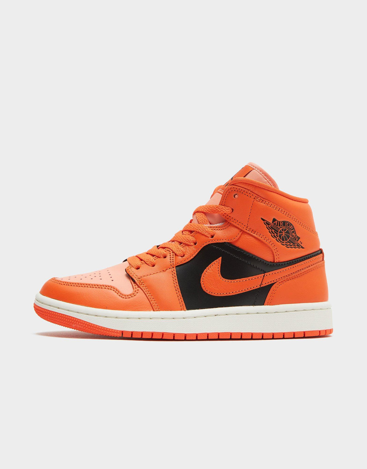 סניקרס Air Jordan 1 Mid SE Rush Orange | נשים