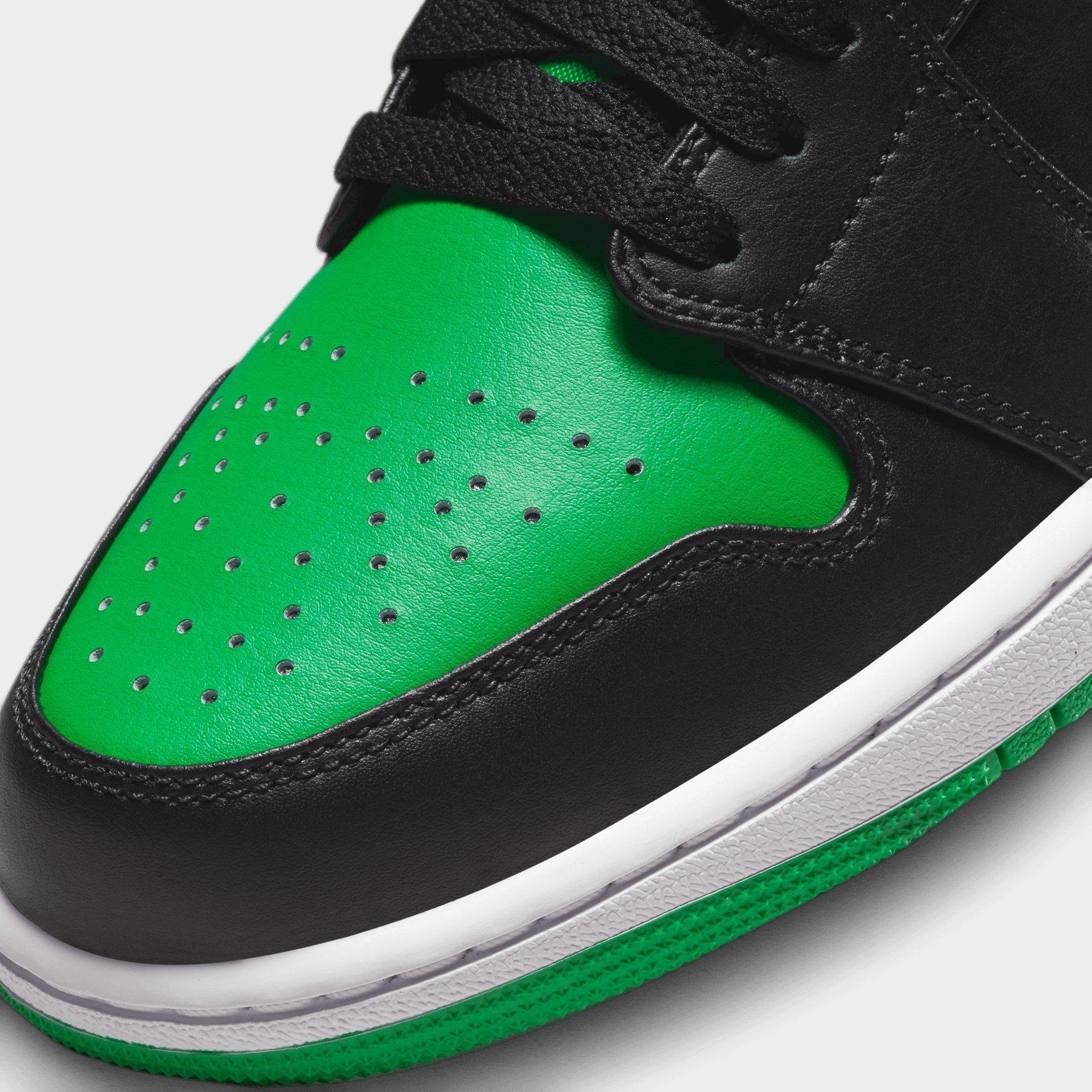 סניקרס Air Jordan 1 Low Lucky Green | גברים