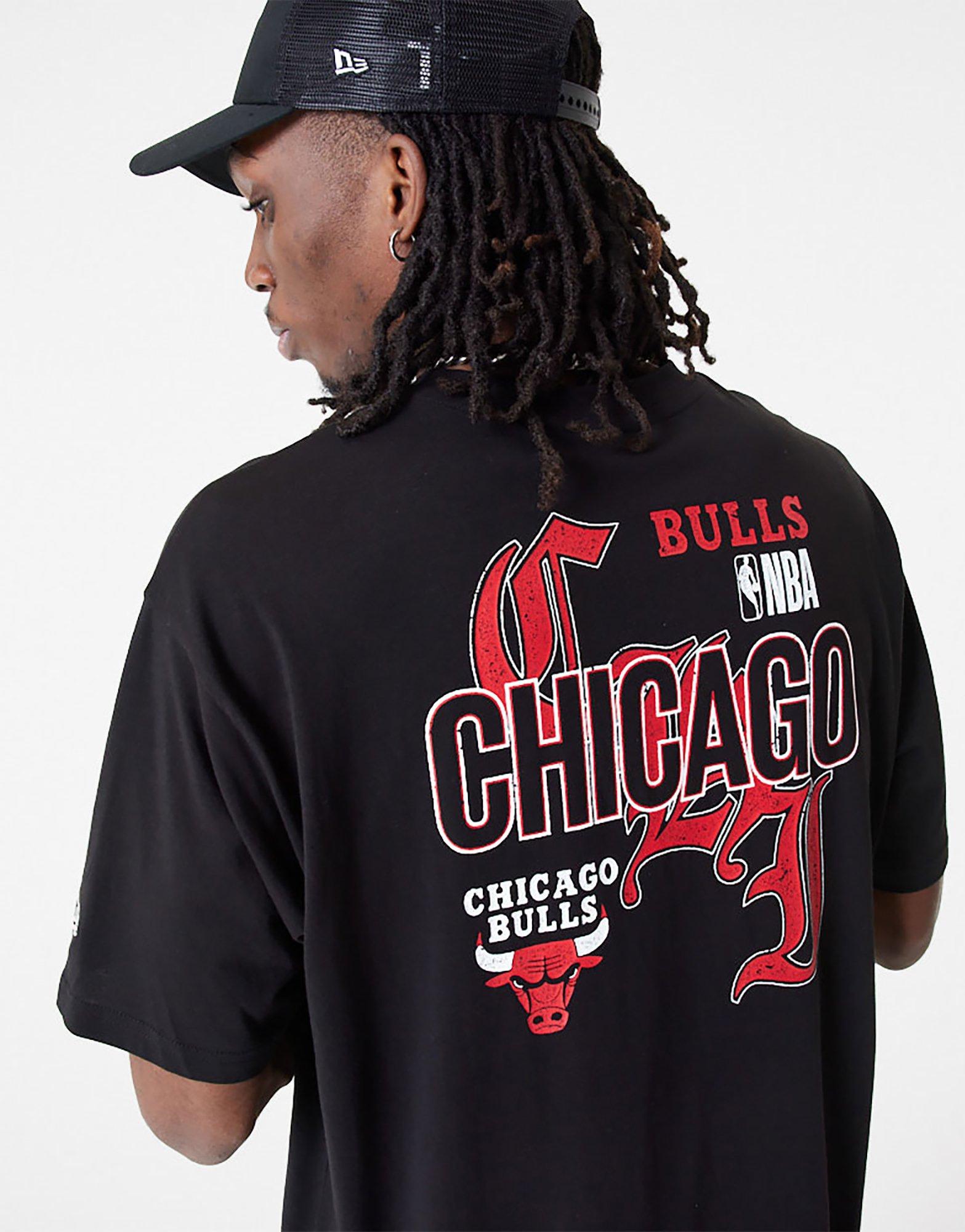 טי שירט גרפית אוברסייז Chicago Bulls Team | גברים