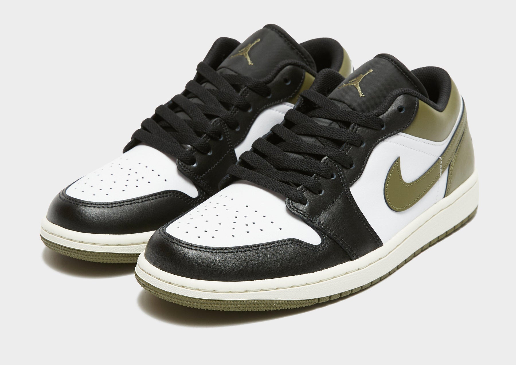 סניקרס Air Jordan 1 Low Black Toe Medium Olive | גברים