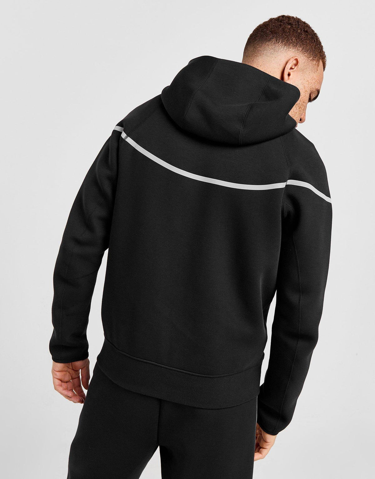 ג'קט קפוצ'ון Tech Fleece Reflective Windrunner | גברים