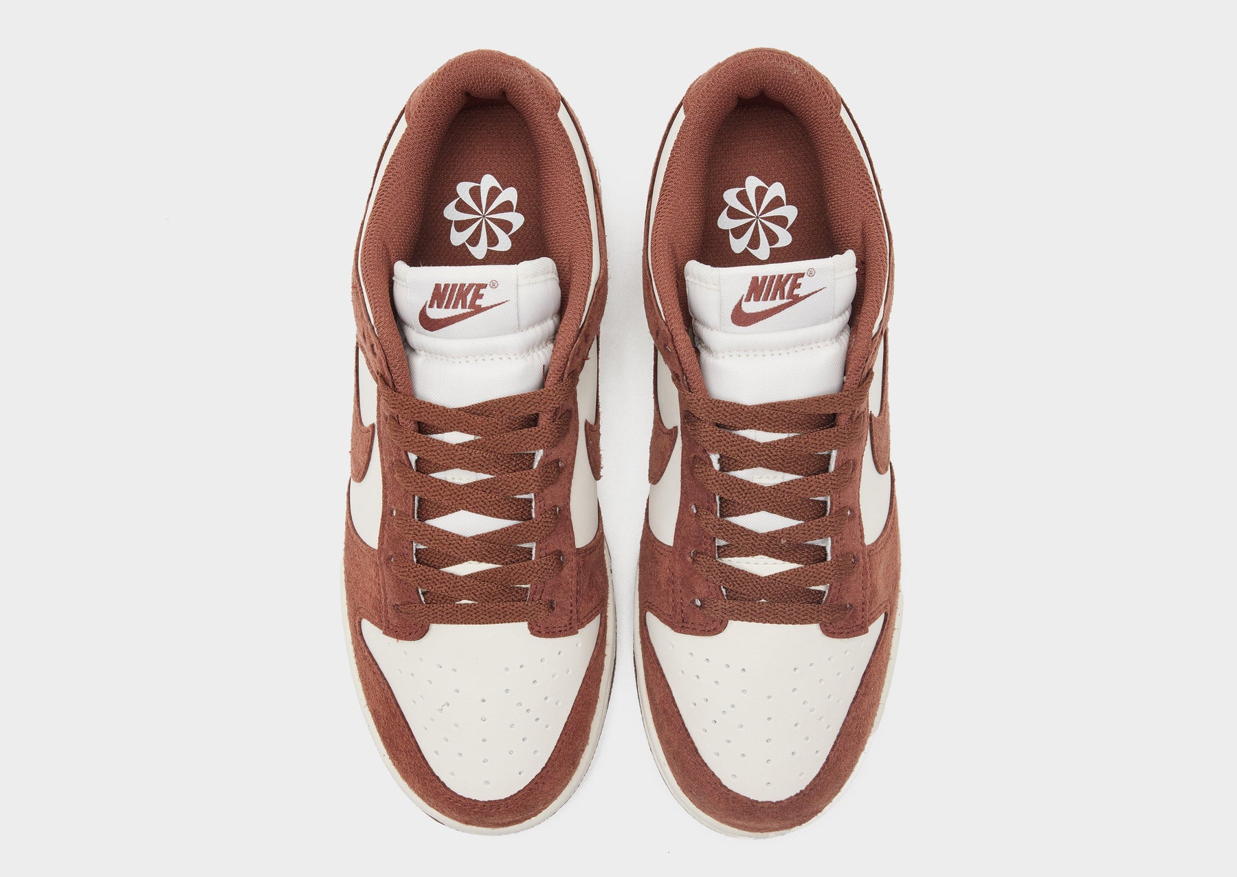 סניקרס Dunk Low Next Nature Red Sepia | נשים