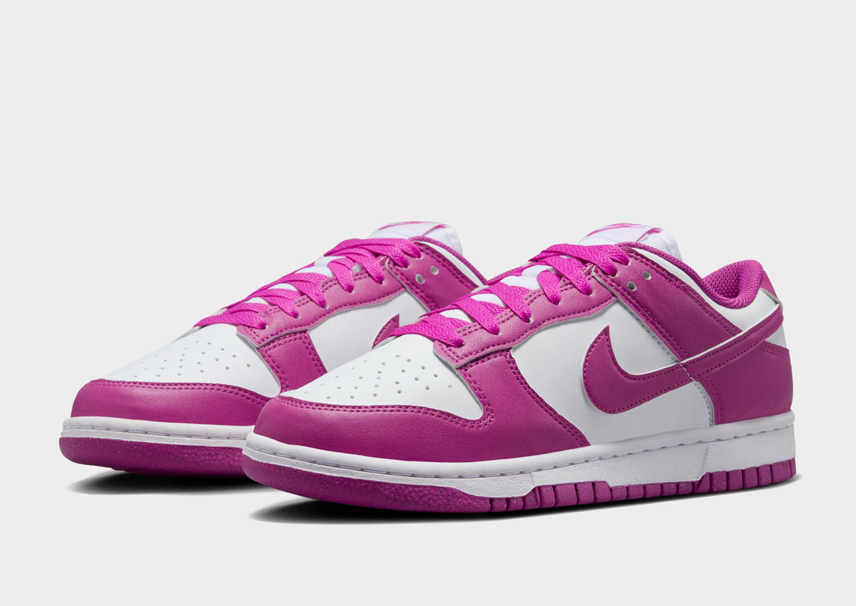 סניקרס Dunk Low Next Nature Hot Fuchsia | נשים