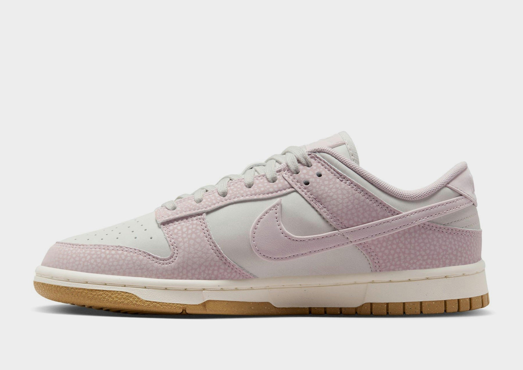 סניקרס Dunk Low Premium Next Nature Platinum Violet | נשים