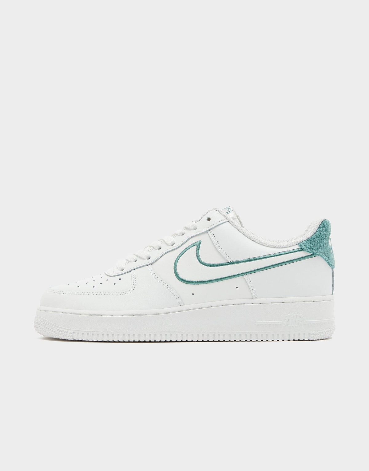 סניקרס Air Force 1 '07 LV8 | גברים