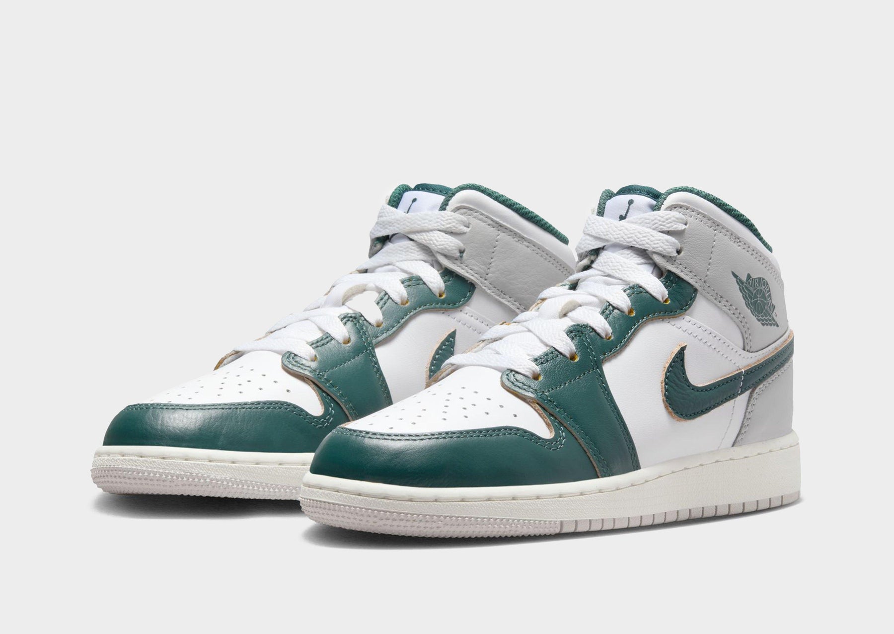 סניקרס Air Jordan 1 Mid SE Oxidised Green | ג'וניורס