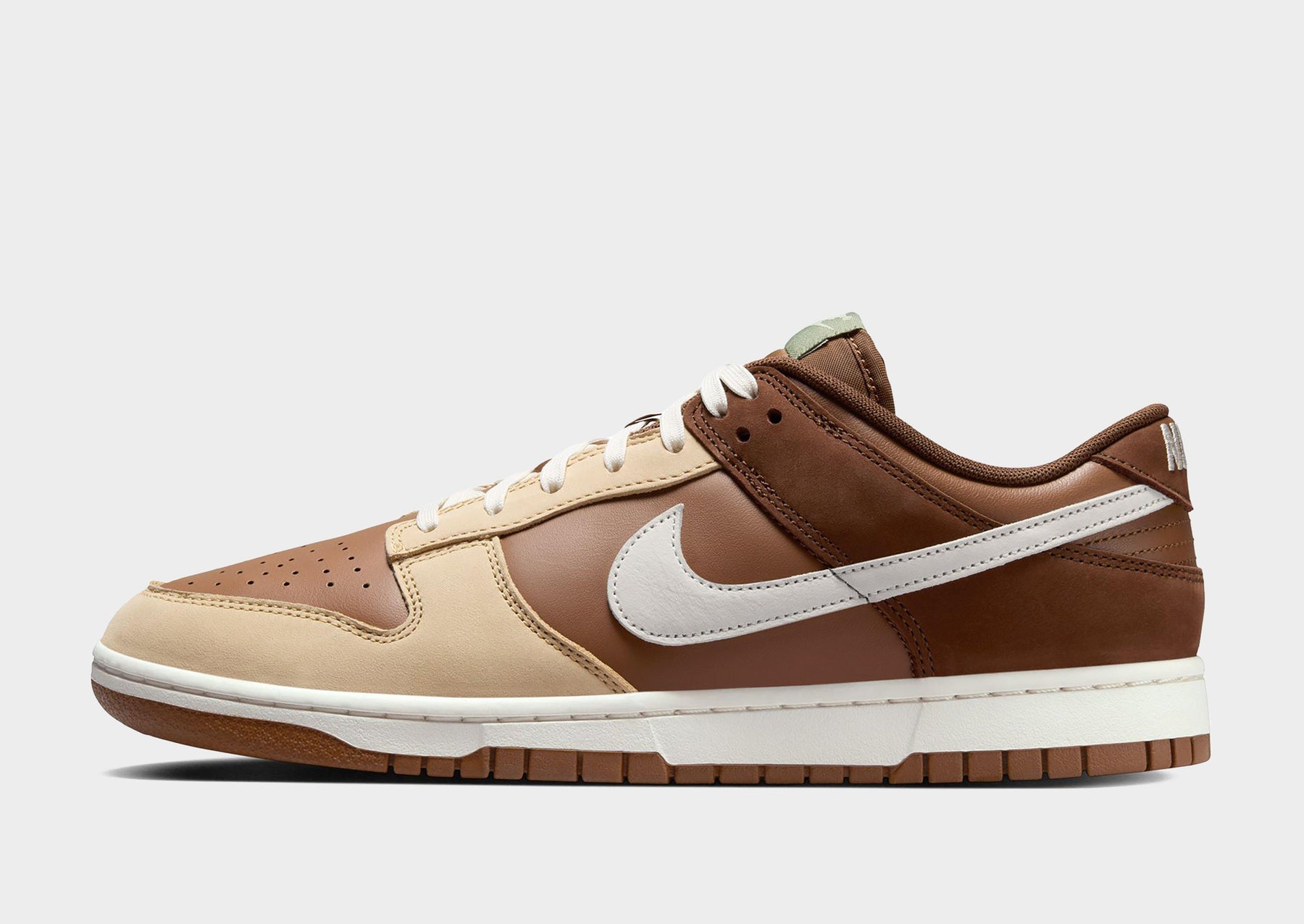 סניקרס Dunk Low Retro PRM Light British Tan Cacao Wow | גברים