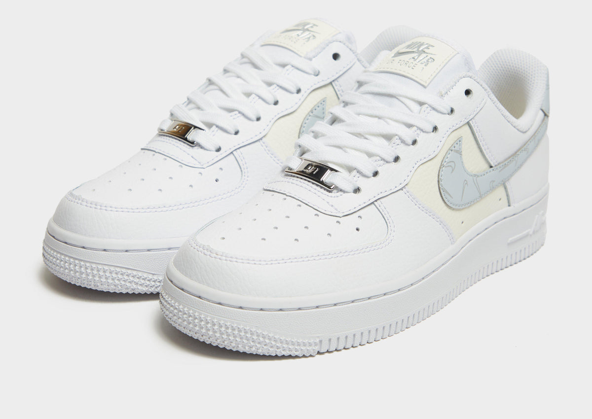 סניקרס Air Force 1 '07 | נשים