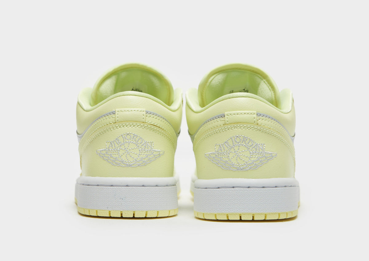 סניקרס Air Jordan 1 Low Lemonade | נשים