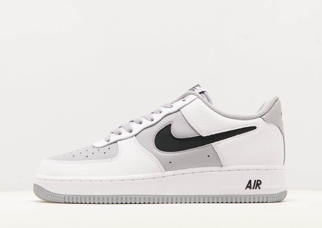 סניקרס Air Force 1 '07 LV8 | גברים