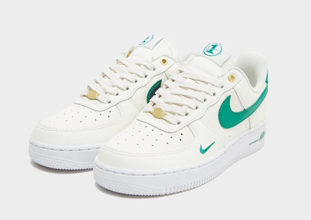 סניקרס Air Force 1 '07 | נשים