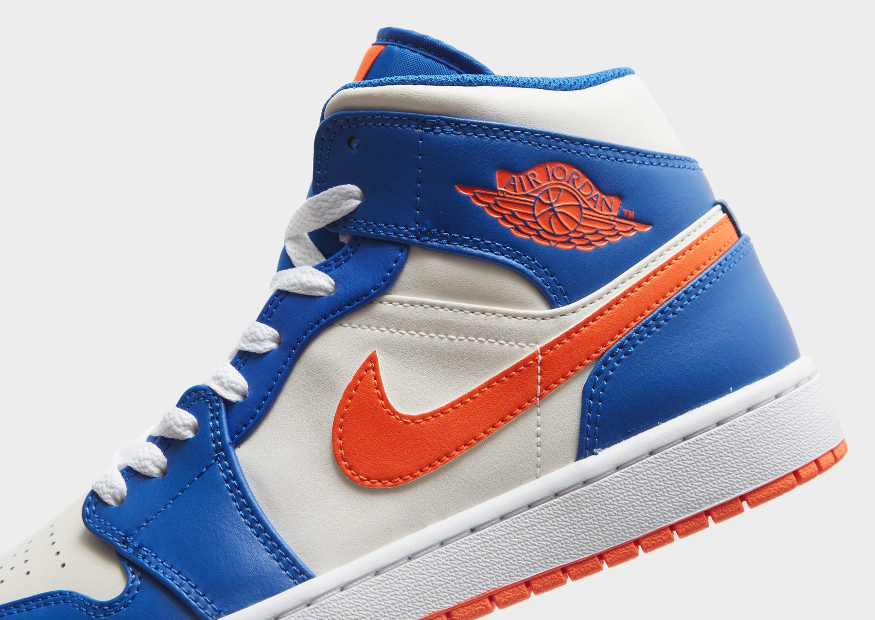 סניקרס Air Jordan Mid Knicks | יוניסקס