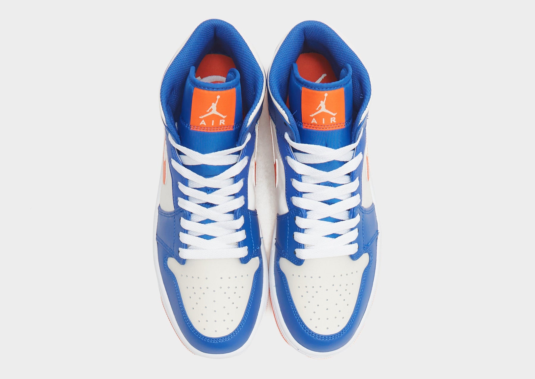 סניקרס Air Jordan Mid Knicks | יוניסקס