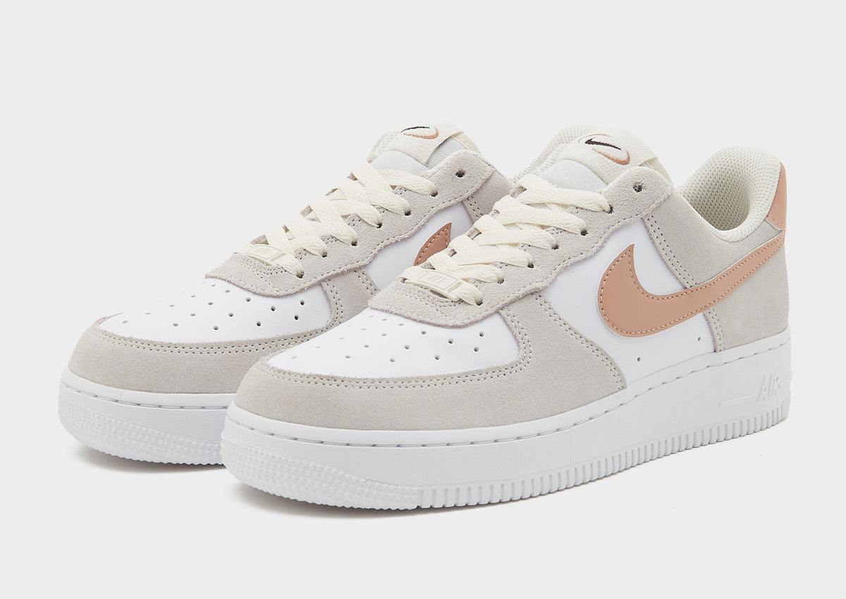 סניקרס Air Force 1 07' Dusted Clay | נשים