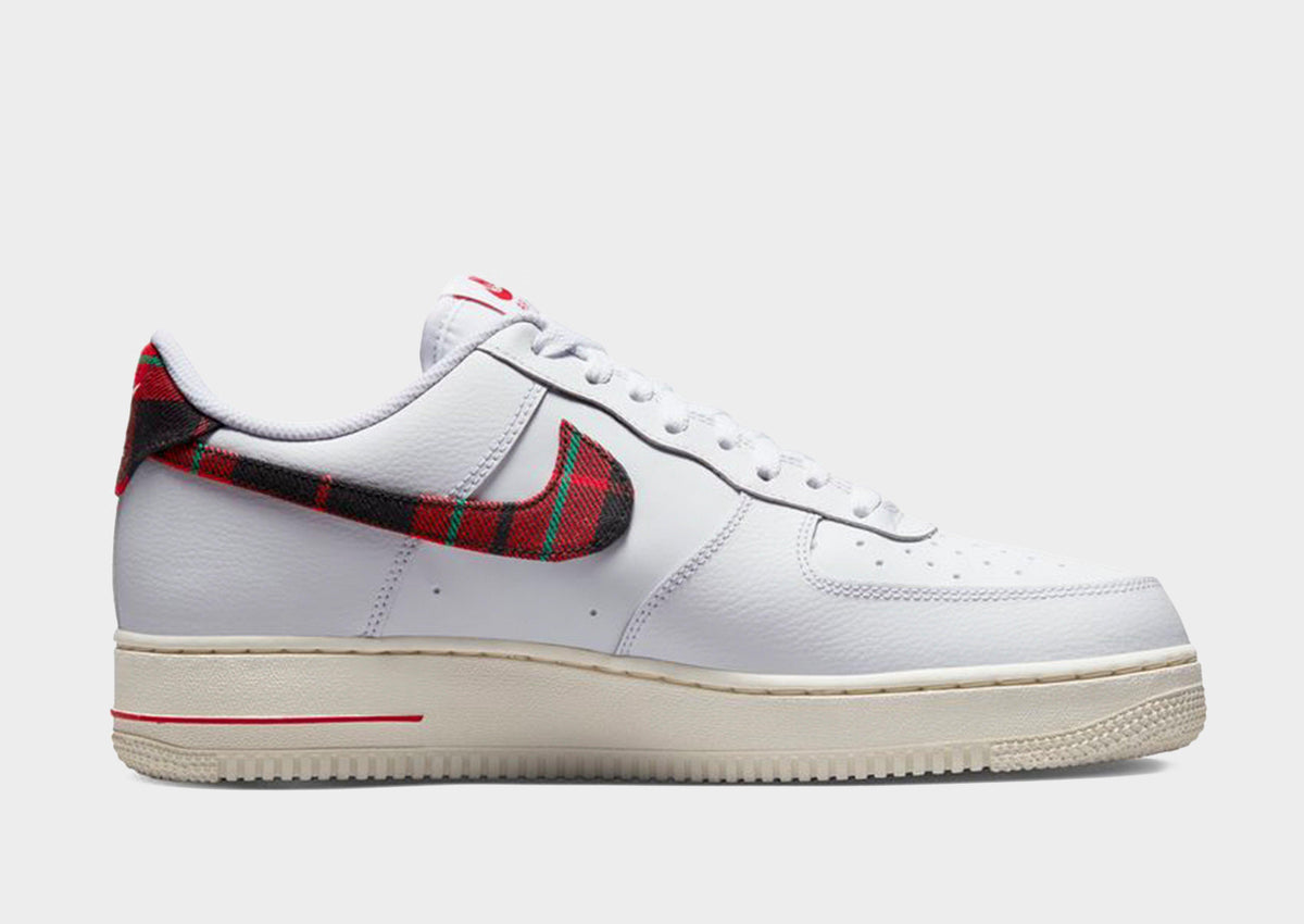 סניקרס Air Force 1 '07 LV8 | גברים