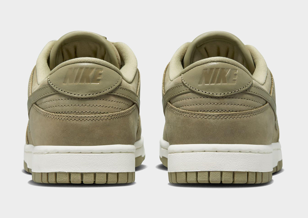 סניקרס Dunk Low PRM Neutral Olive | נשים