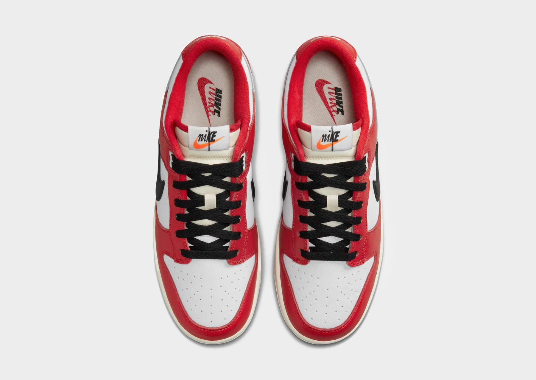 סניקרס Dunk Low Retro PRM Chicago Split | גברים