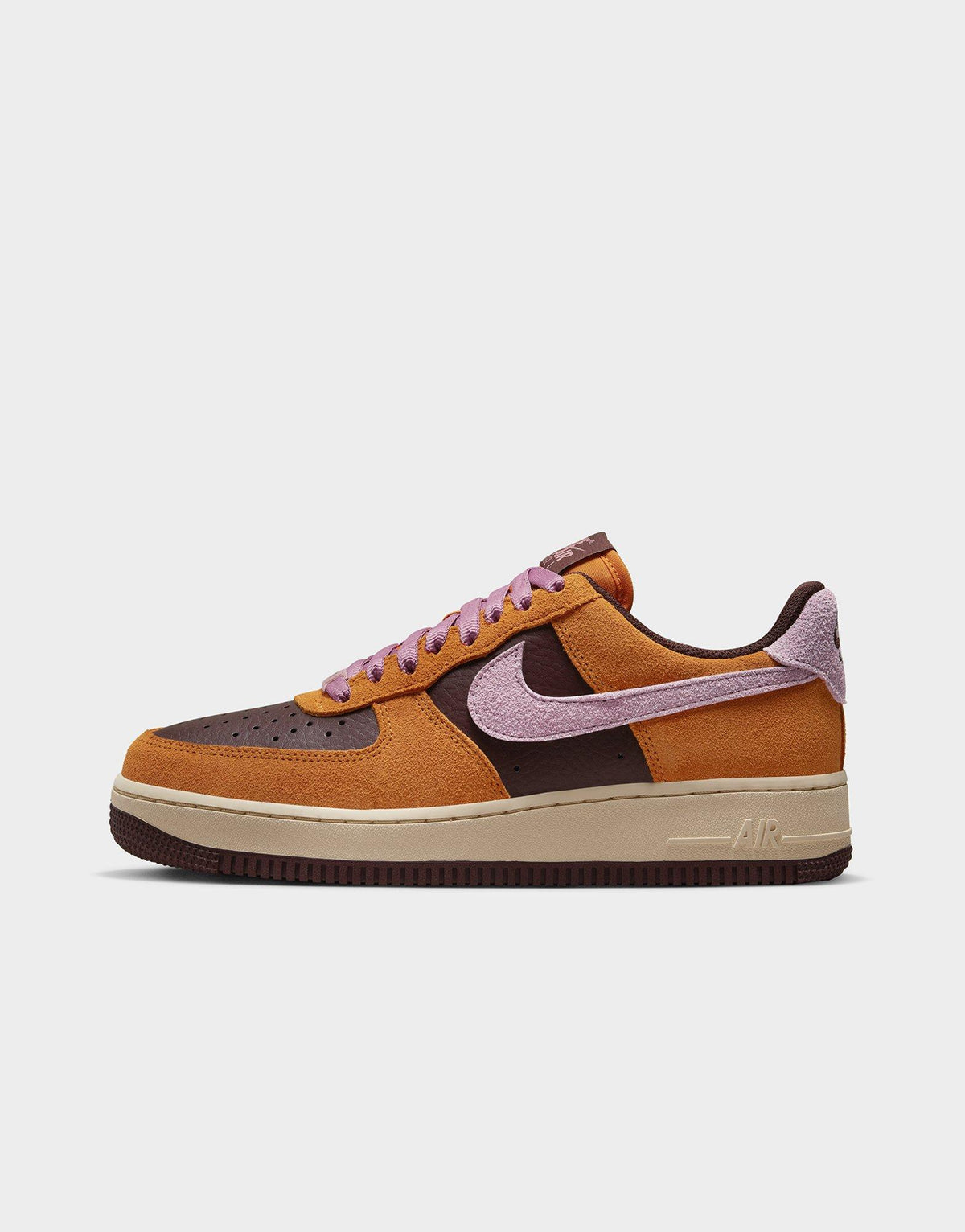 סניקרס Air Force 1 Low Magma Orange | נשים