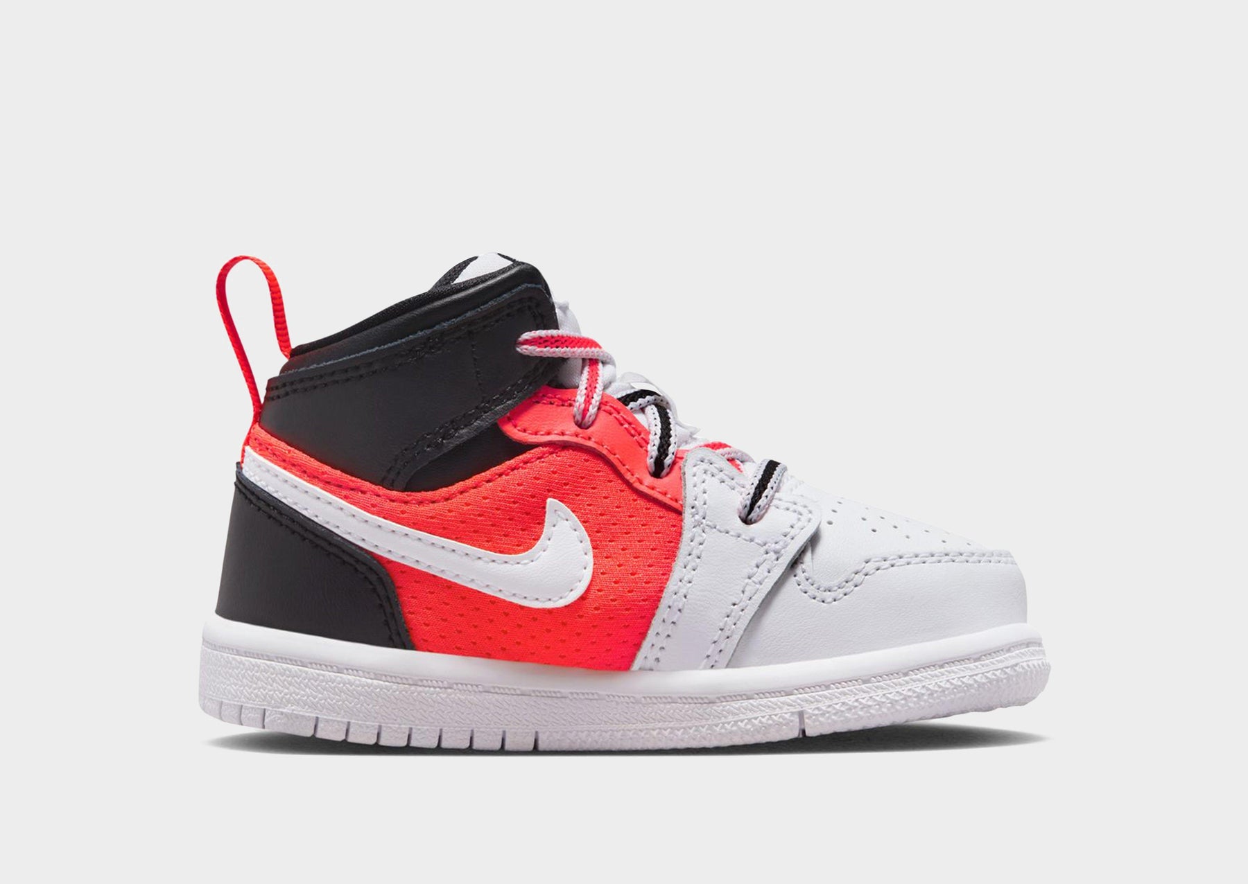 סניקרס Air Jordan 1 Mid Infrared 23 | בייבי