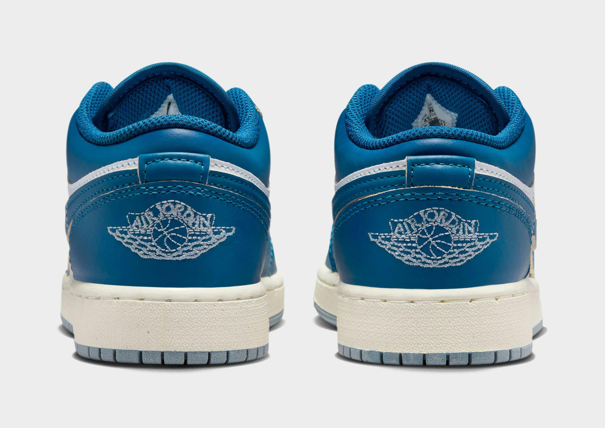 סניקרס Air Jordan 1 Low SE Industrial Blue | ג'וניורס