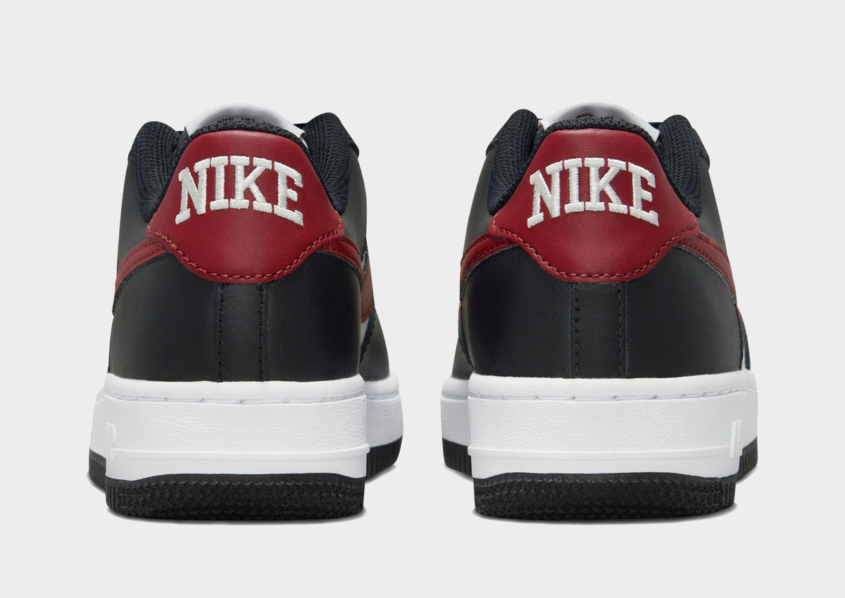 סניקרס Air Force 1 Black & Dark Team Red | ג'וניורס