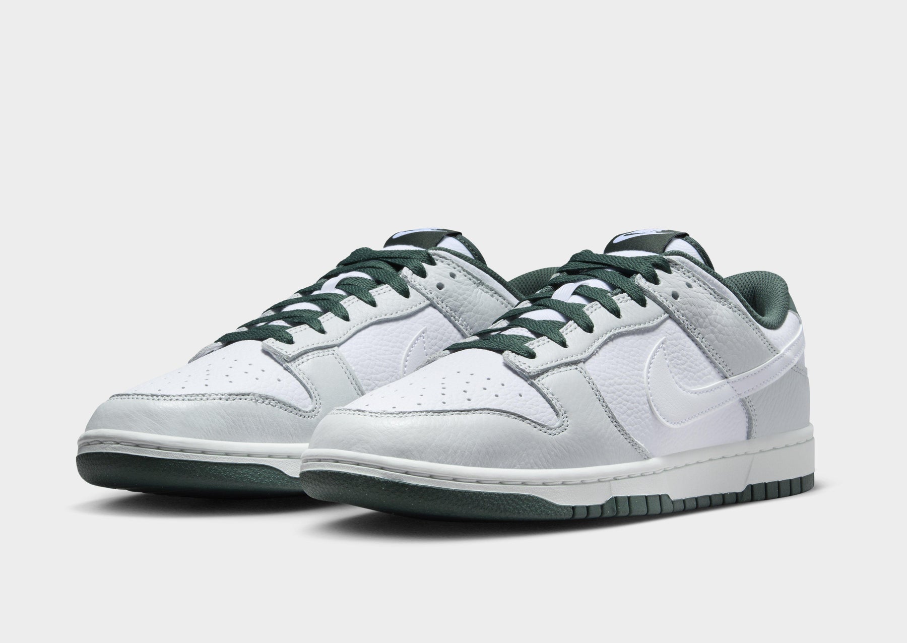 סניקרס Dunk Low Retro SE Photon Dust Vintage Green | גברים